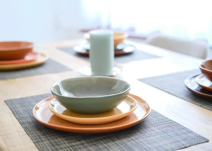 Komfortable Im Lebendigen Zuercher Kreis 3 *